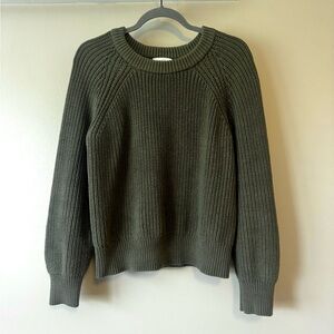 Evereve Olive Green Crew Neck Heavyweight Knit Sweater